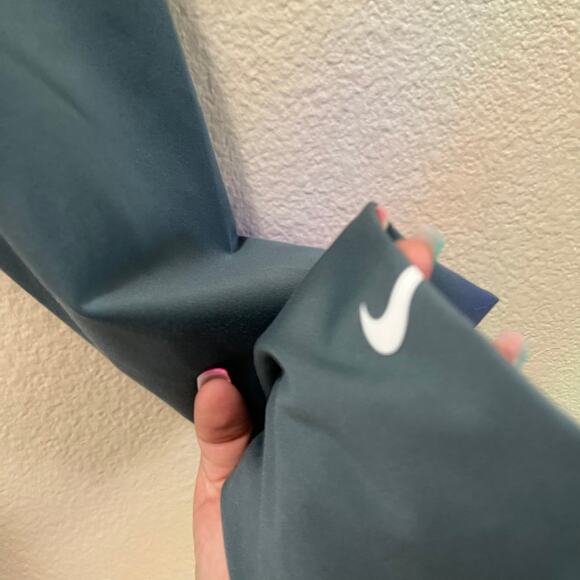 Nike Dri-Fit Yoga Leggings Green High Waisted Stretch Pull-On Activewear Sz XL - Picture 6 of 9
